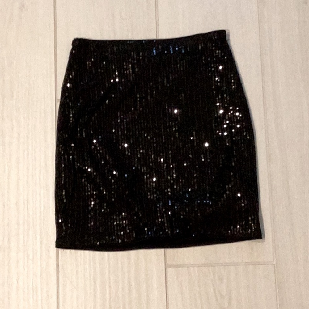 Black sparkly party skirt